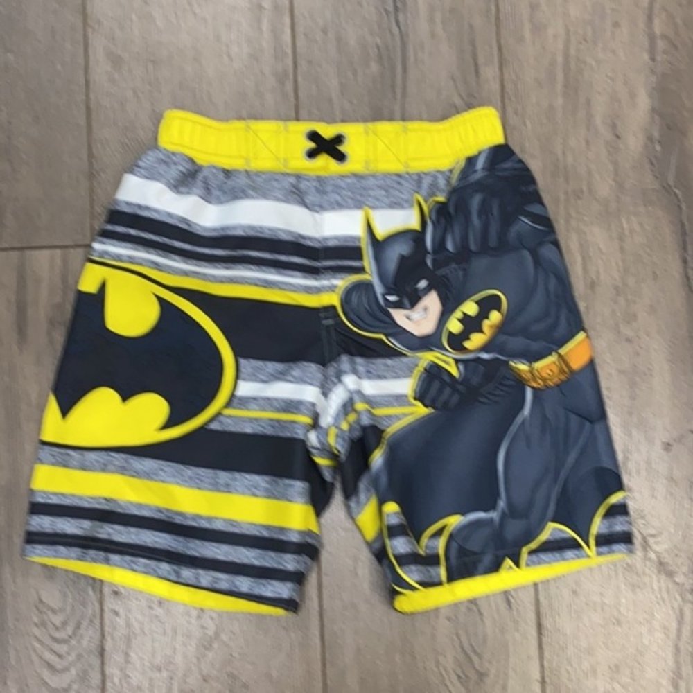 Batman Matching Set Plus One - Picture 2 of 8